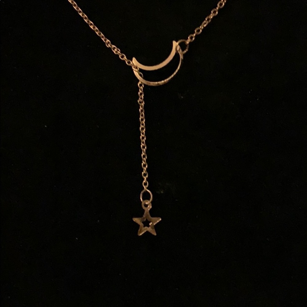 Moon and star lariat necklace NWOT VACATION HOLD